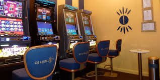 Bangladesh adult browsing casino-style game categories on bdt 75